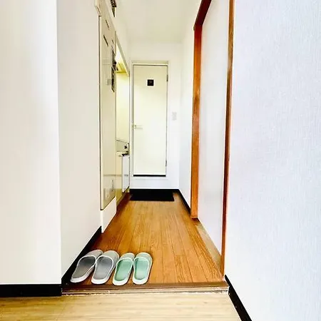 Appartamento 303号室南海線駅2分の明るい和室専用キッチンとバスルーム付き荷物預り Osaka Esterno foto